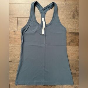 Lululemon Athletica Gray Sleeveless Fitted Tank Top